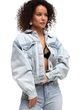 20 Again (Vietnam) Light Wash Trucker Denim Jean Jacket (XS/S)
